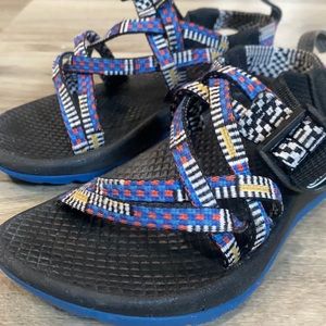 My daughter out grew these :(